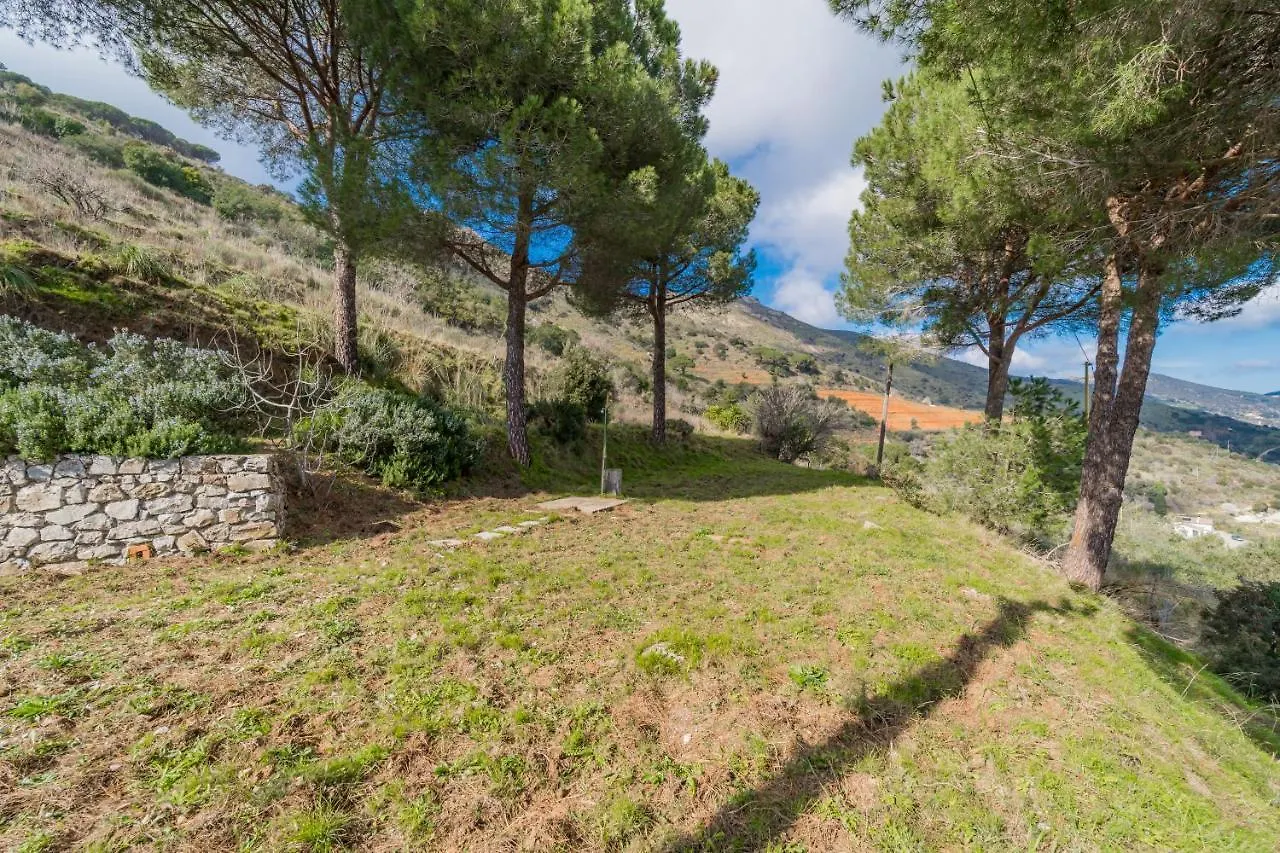 Villa Campo Al Pero Rio Marina 0*,  Italy